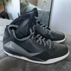 Jordan’s (excellent condition!)